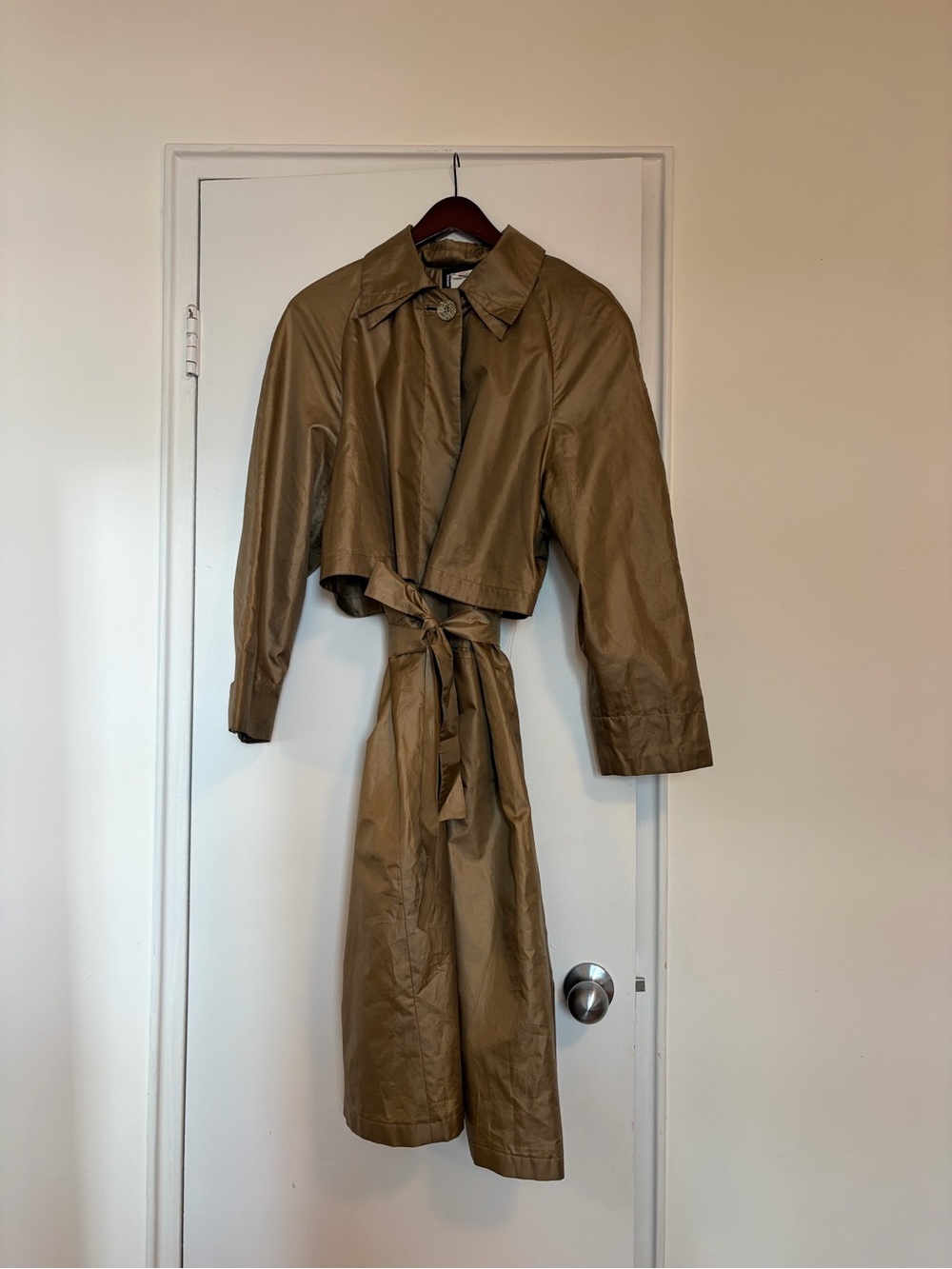 Classic Women's Trench Coat in Gold Taupe